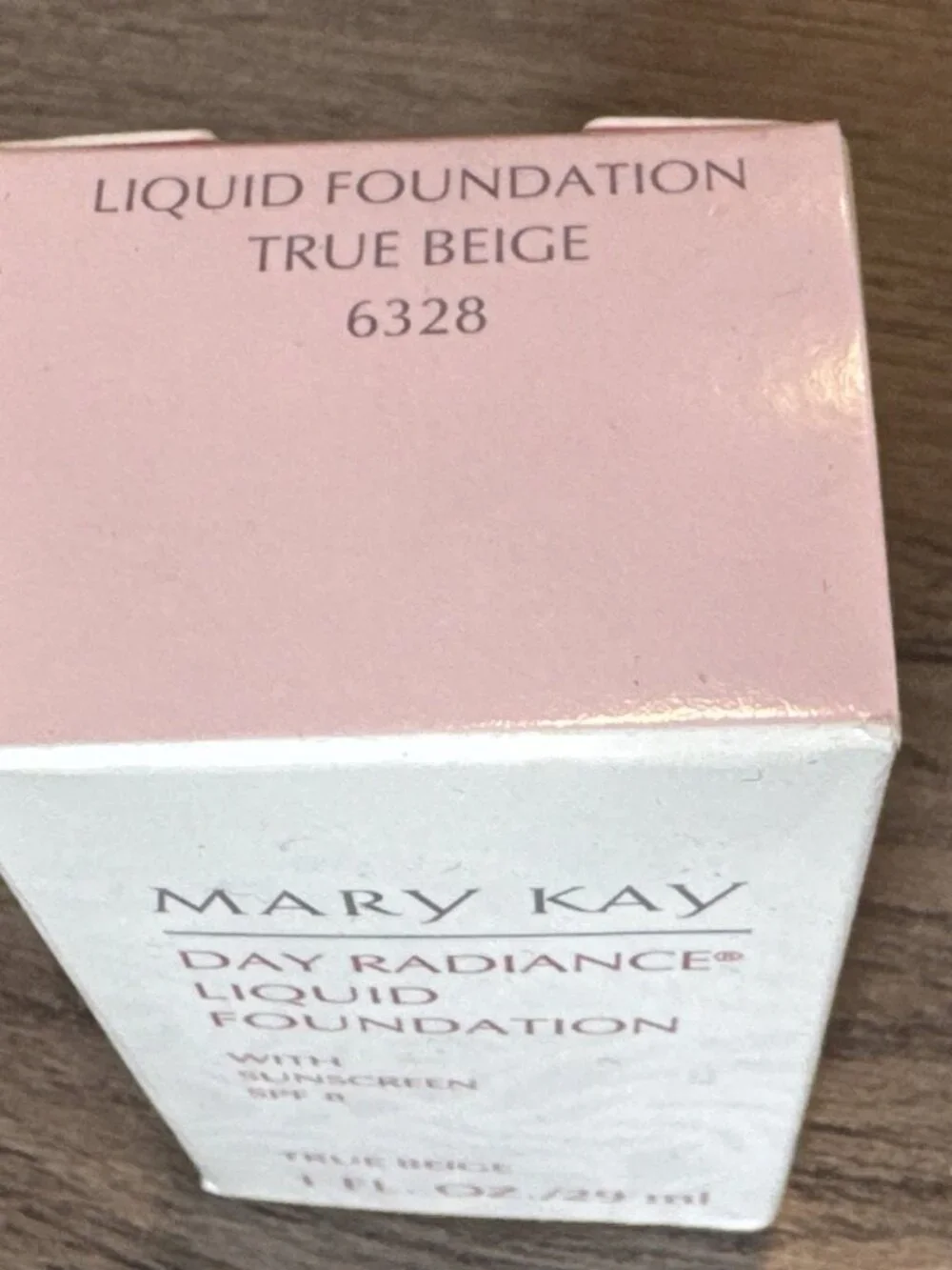 Mary Kay Day Radiance True Beige 6328 Liquid Foundation Sunscreen SPF NEW NOS